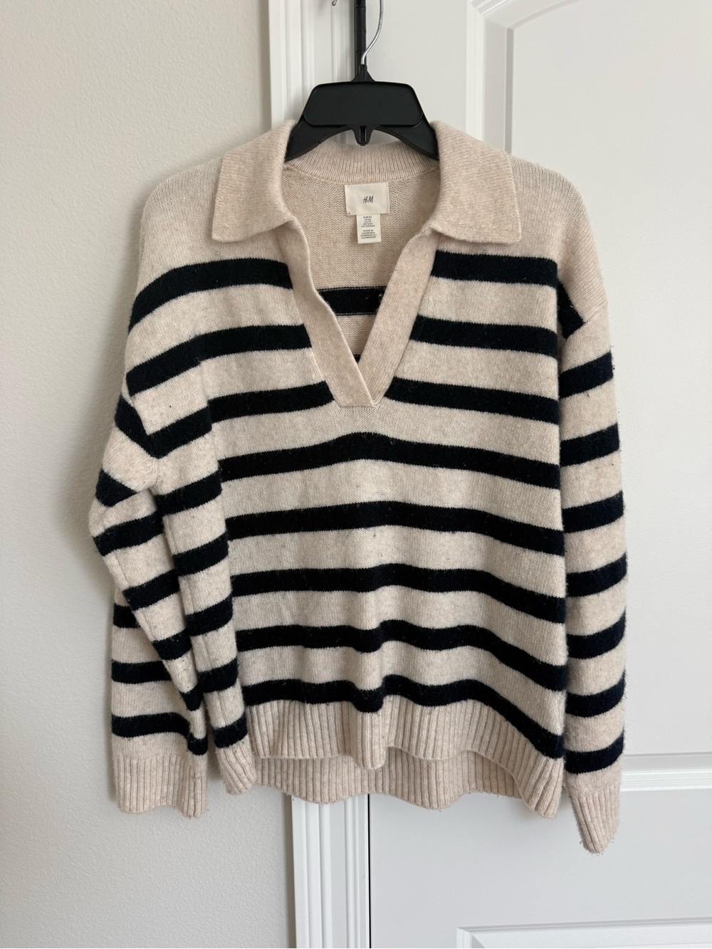 H&M Beige and Dark Navy Striped V-Neck Collared Sweater